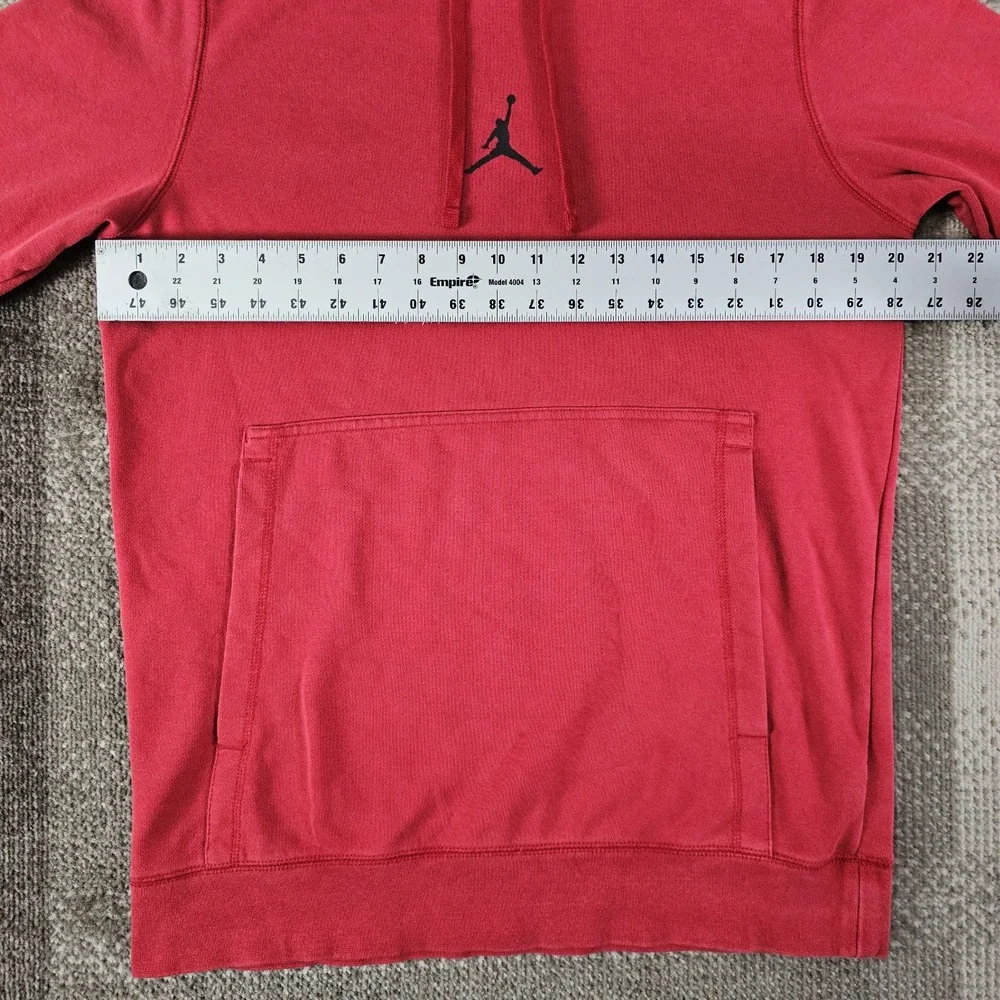 Nike Air Jordan Hoodie Men's S Red Fleece Pullover Center Logo Long‎ Sleeve